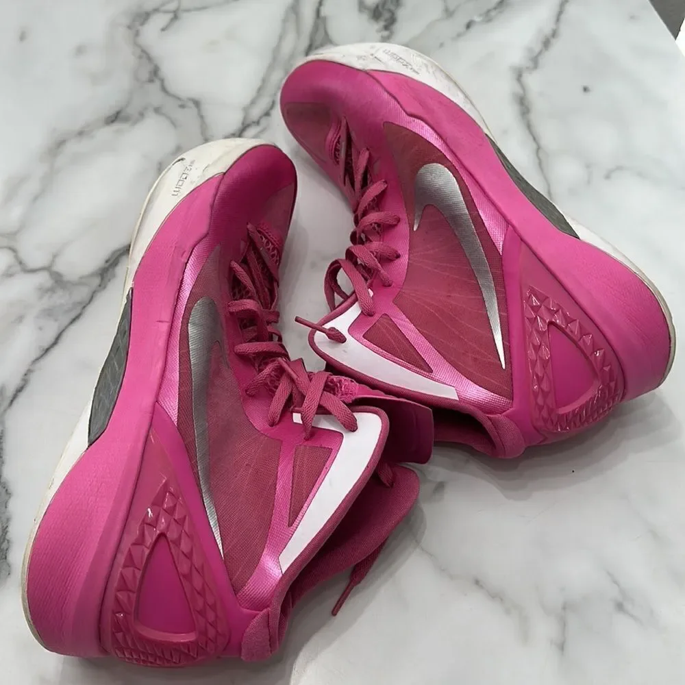 Nike Zoom Hyperdunk 2011‎  “Pink Fire”